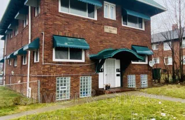 884 Copley Road