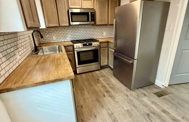 325 North 10th Street