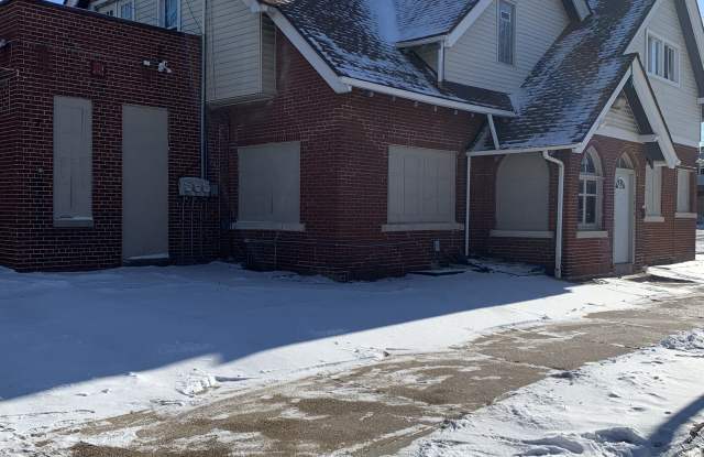 1742 West Atkinson Avenue