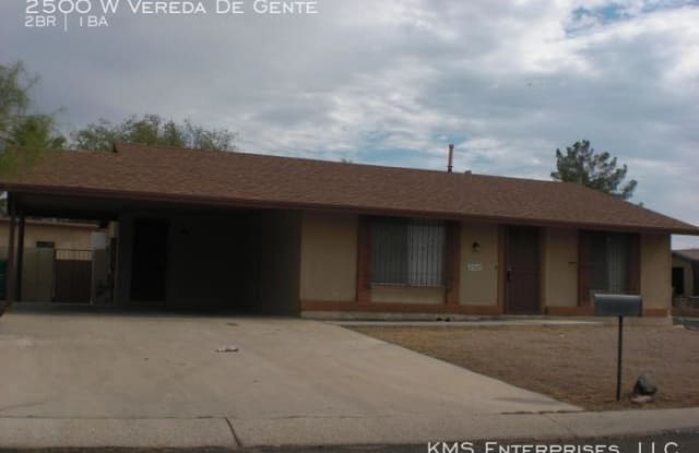 2500 W Vereda De Gente - 2500 West Vereda De Gente, Drexel Heights, AZ 85746