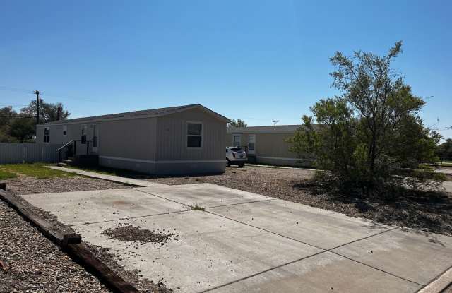 Charming 3-Bedroom Home with Fenced Yard