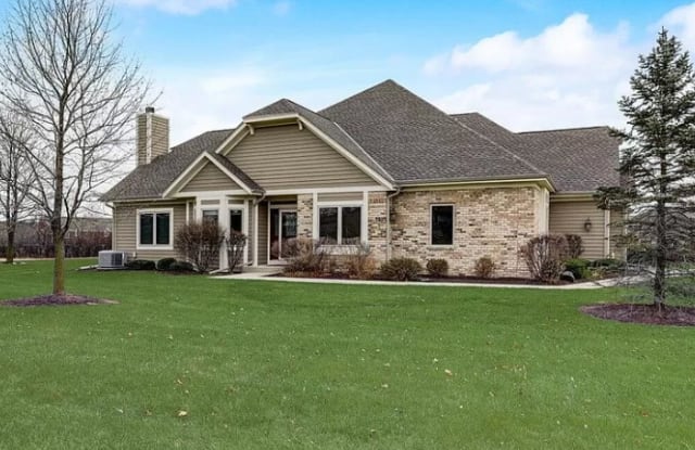 10908 N Essex Dr - 10908 North Essex Drive, Mequon, WI 53092