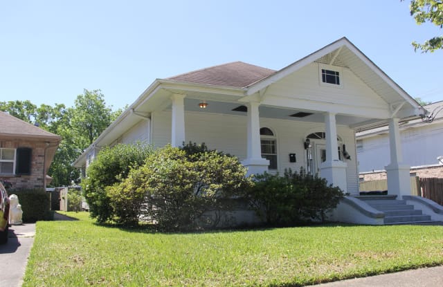 536 Aurora Avenue - 536 Aurora Avenue, Metairie, LA 70005