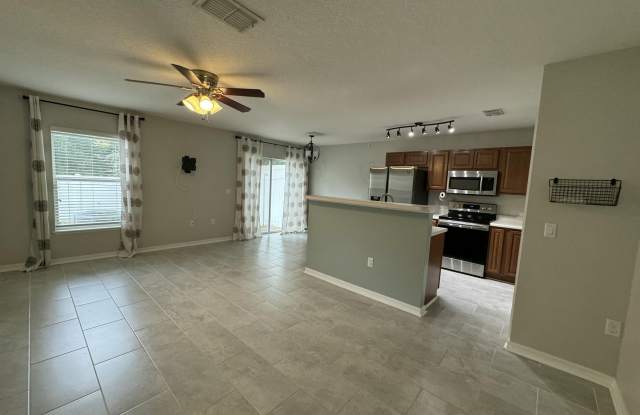 8224 HALLS HAMMOCK Court