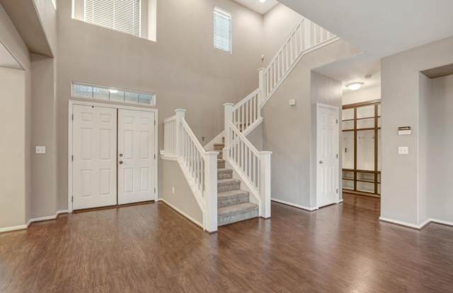 5702 W Lisendra Drive