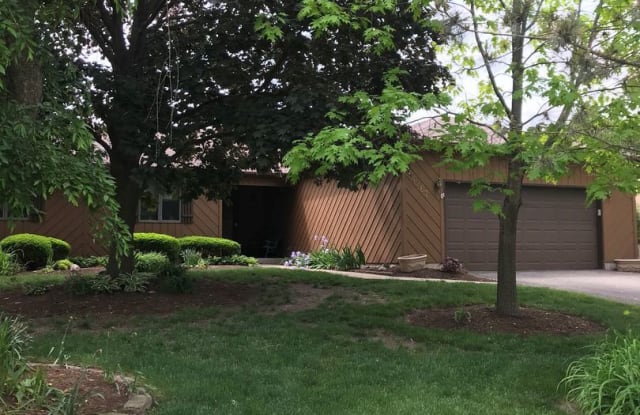 4267 Shadowrock Court - 4267 Shadow Rock Court, Gurnee, IL 60031