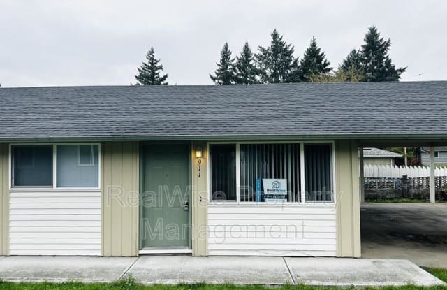 911 W 36th St - 911 West 36th Street, Vancouver, WA 98660