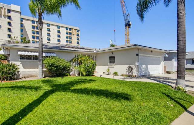 Spacious 5BR Home Near SDSU – Ideal for Students or Families
