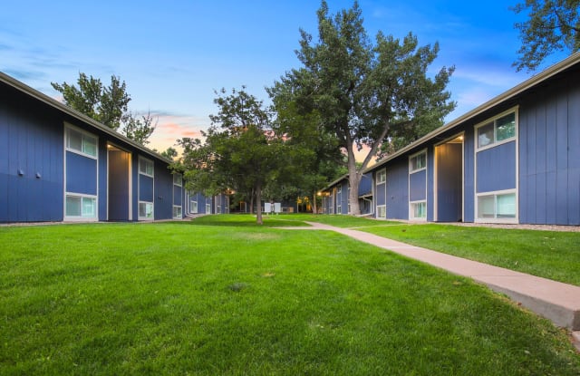 Broadridge Flats and Townhomes