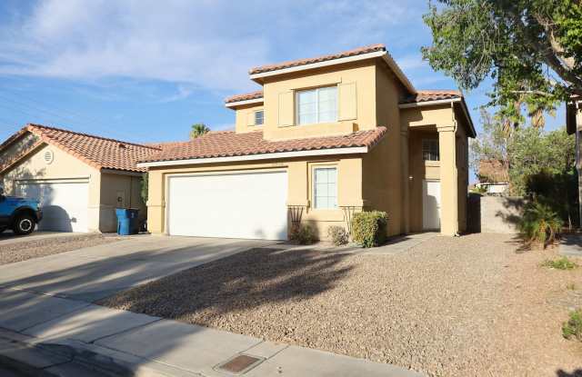 Lovely 3 Bedroom Home in Desirable Silverado Ranch Area!