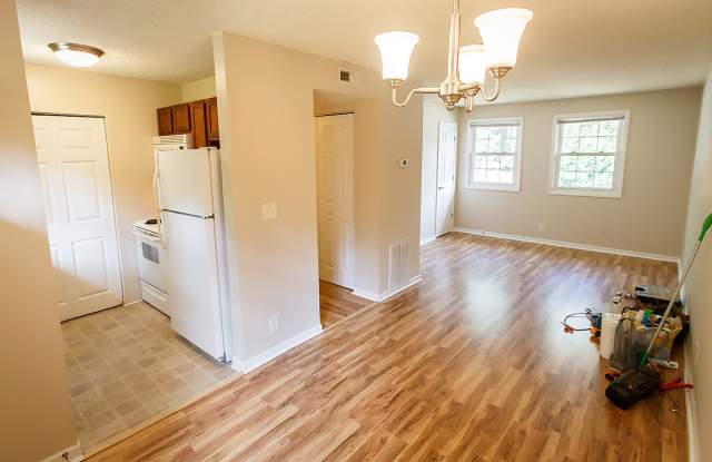 Photo of 33 Canteberi Court - 1