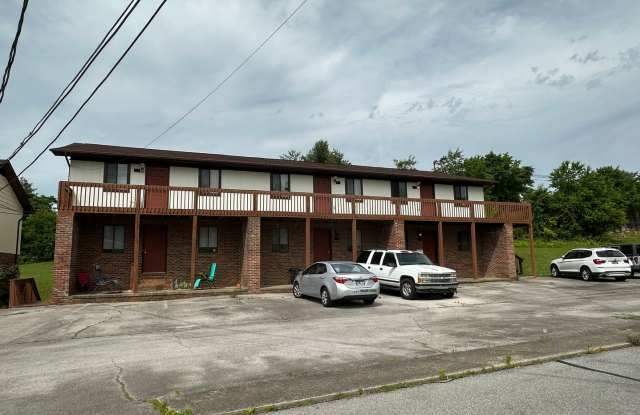 Photo of 2 bedroom, 1 bath, Townhome Kingsport, TN