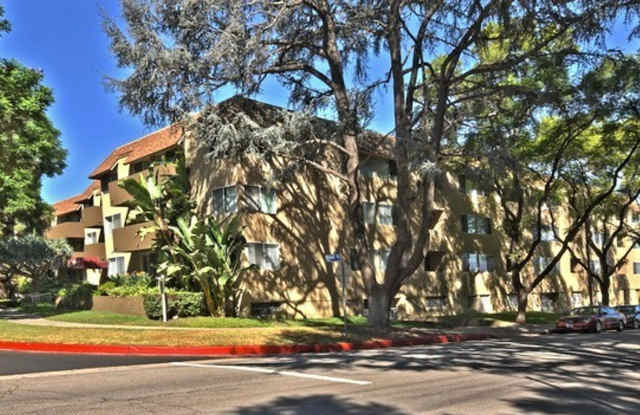 Photo of Luxurious 1+bdr, 1bath condo in prime Sherman Oaks, South of Blvd