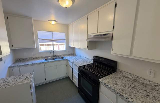 4813 Almaguer Ave.