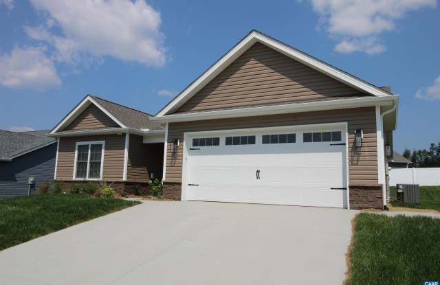 Photo of 173 LANGLEY DR