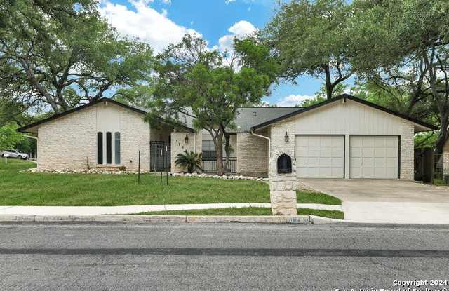 1703 BRANDENBURG DR - 1703 Brandenburg Drive, San Antonio, TX 78232