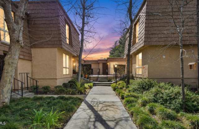 4021 Yankee Drive