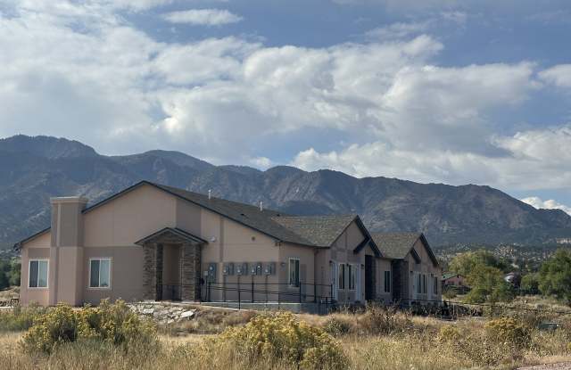 1744 Mariposa Road