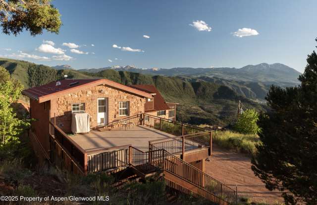 Photo of 2800 Cedar Drive