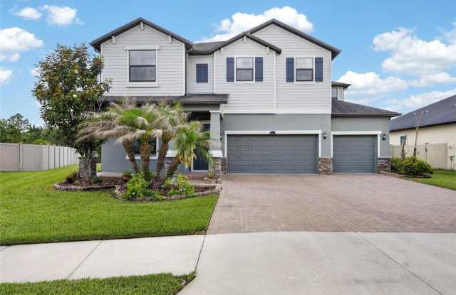 2905 HILLIARD Drive