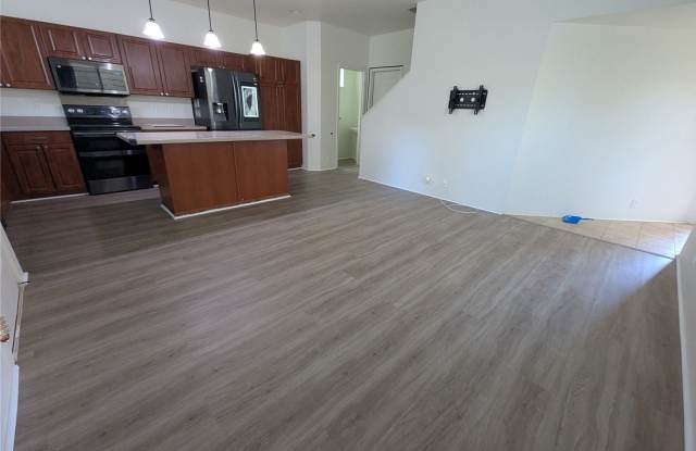 Photo of 91-1001 Keaunui Drive unit: 234