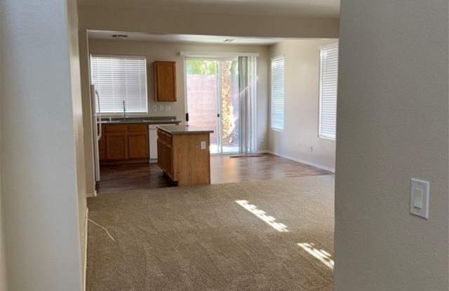 10252 JERSEY SHORE Avenue