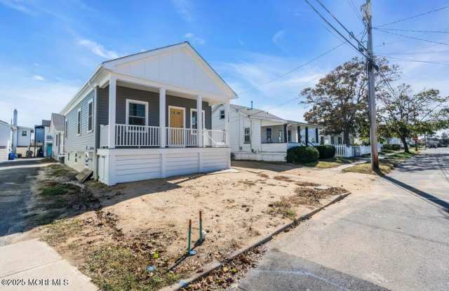 Photo of 1708 B Street