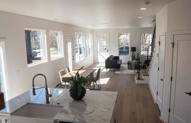 688 South Willow Avenue