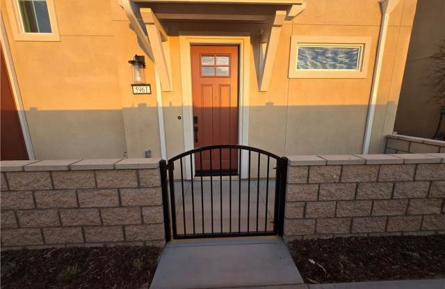 5961 Huntington Drive