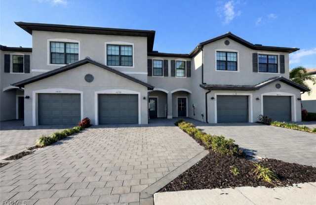 14226 Pine Lodge Lane