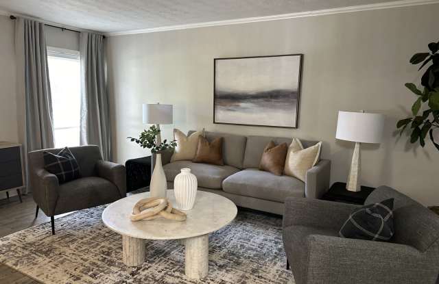 LaVista Crossing Apartments