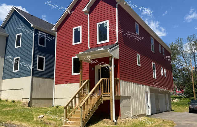 1034 Oakland Avenue - 1