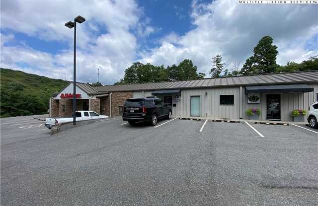 875 Mount Jefferson Road