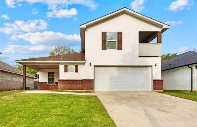 Photo of 1009 N Barrett Avenue