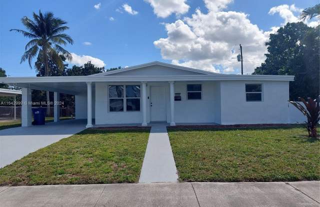 1130 NE 214th St - 1130 Northeast 214th Street, Ives Estates, FL 33179