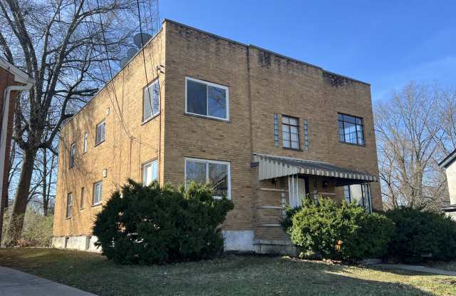 Photo of 5011 Casa Loma Boulevard - 4