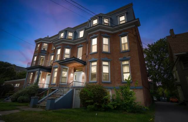 1109 East Genesee Street - 3
