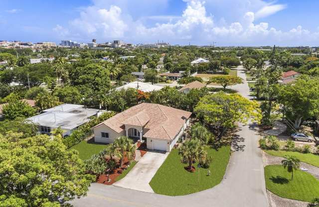 298 NW 11th Street