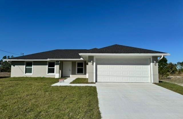 Photo of 834 Rixey Street East