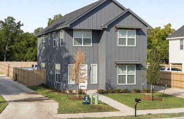 Photo of 2404 South 4th Street