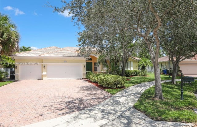 13323 Lakepointe Circle - 13323 Lakepointe Circle, Cooper City, FL 33330