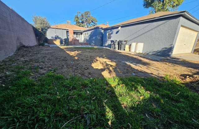 Photo of Charming 3BR House in Lynwood