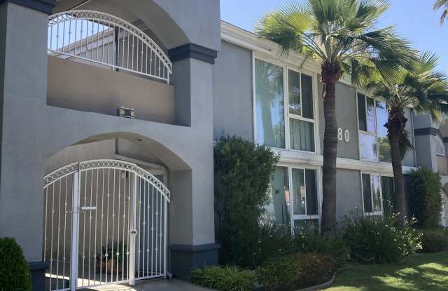 380 S Mentor Ave - 14