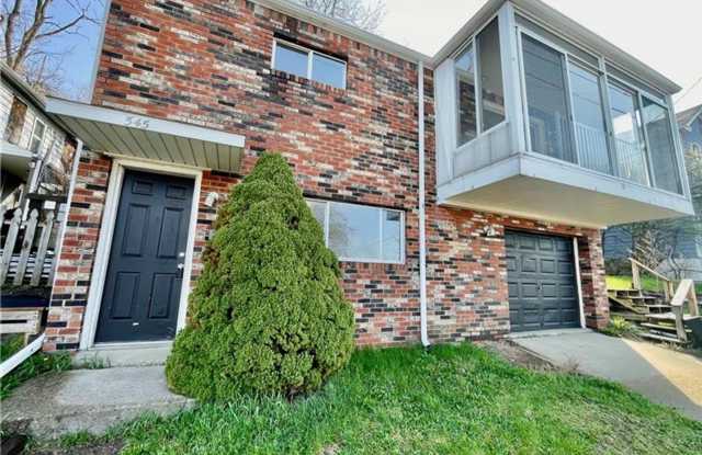 2 bedroom 2 bath home in Glassport