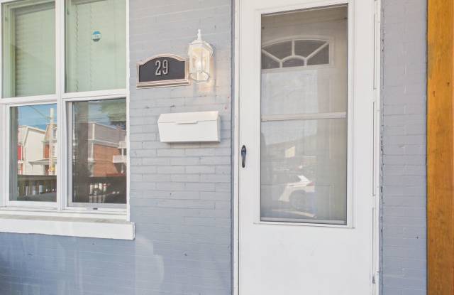 Townhouse on 15th Street