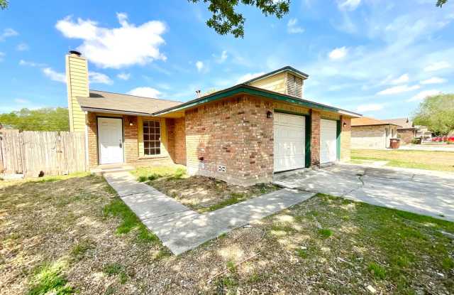 2-Bedroom Duplex Near Highway 78- Pet-Friendly with Fenced Yard! SECTION 8 ACCEPTED