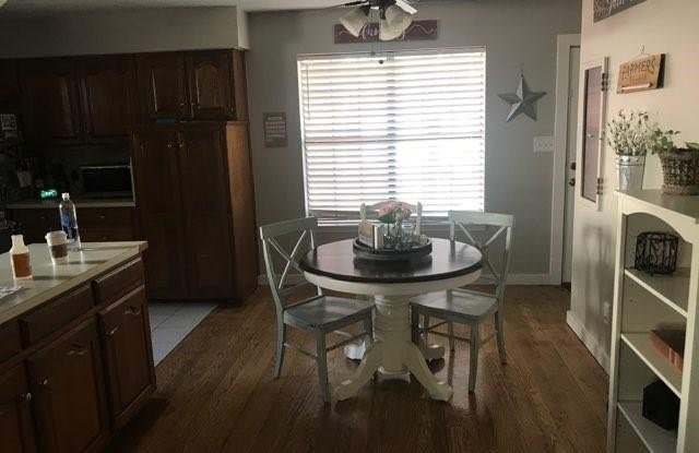 518 S Alabama Street