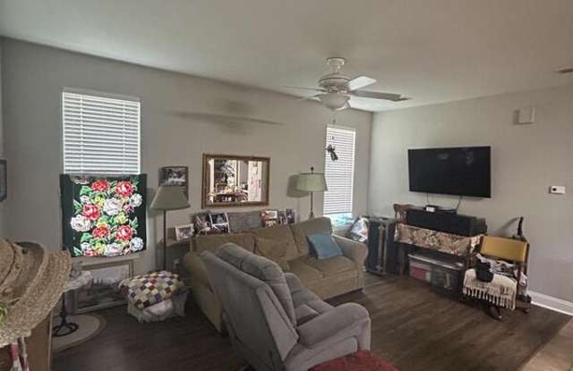 30 N Wildflower Dr, 614