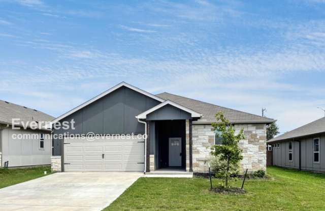 Photo of 2119 Hornbeam Street