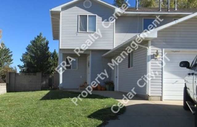 3 bed, 1.5 bathroom - Two Story Twin Home